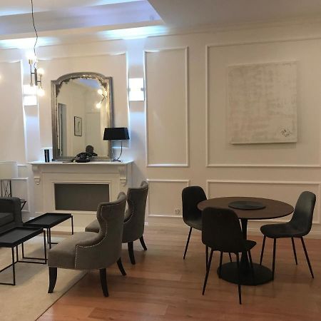 Lazare Maison De Maitre , Appartements De Standing Avec Parking Privatif A Seulement 7 Minutes A Pied Du Centre Historique De Béziers Kültér fotó