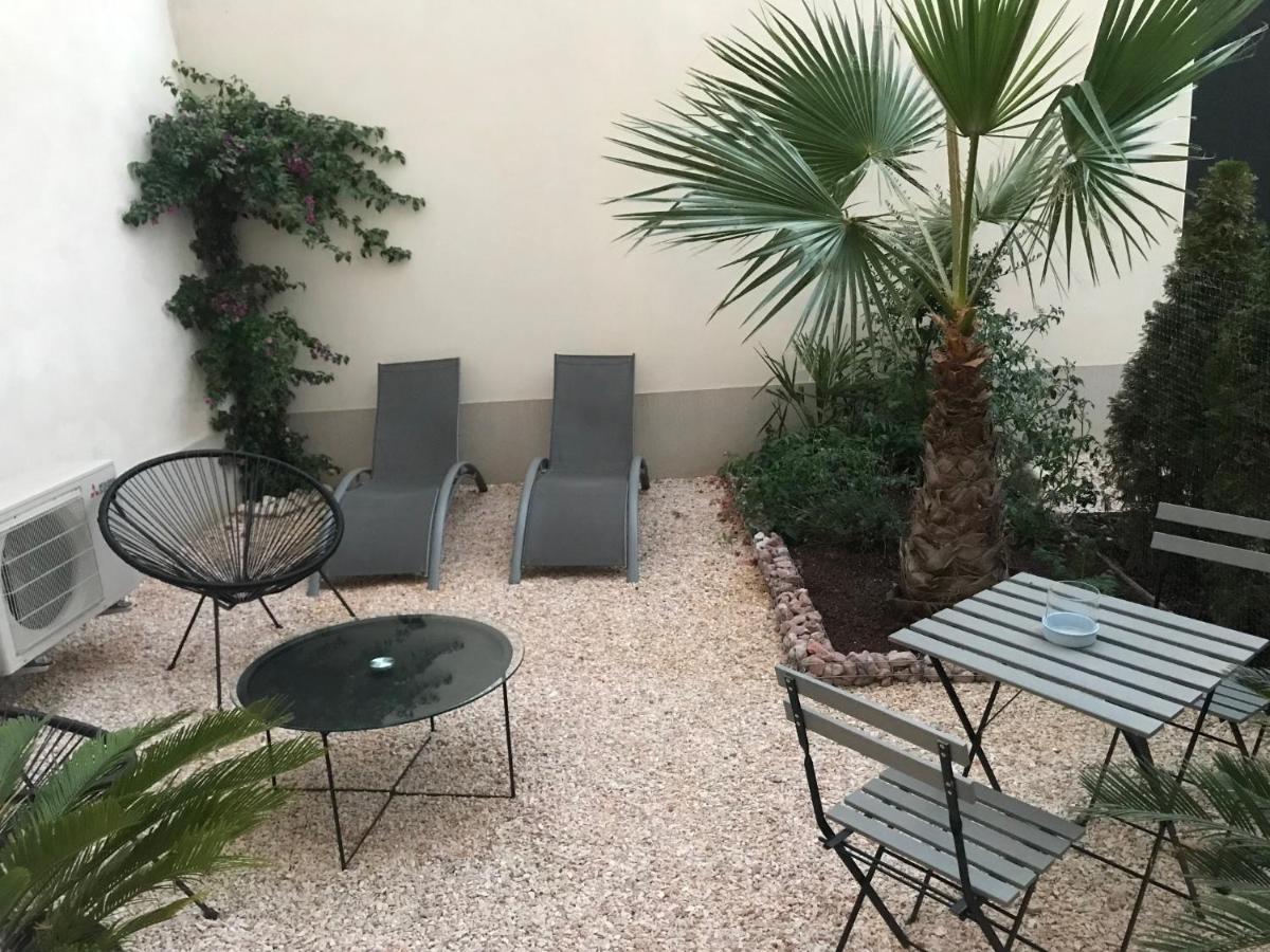 Lazare Maison De Maitre , Appartements De Standing Avec Parking Privatif A Seulement 7 Minutes A Pied Du Centre Historique De Béziers Kültér fotó